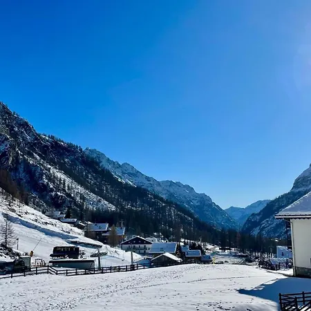 Lys Διαμέρισμα Gressoney-la-Trinité